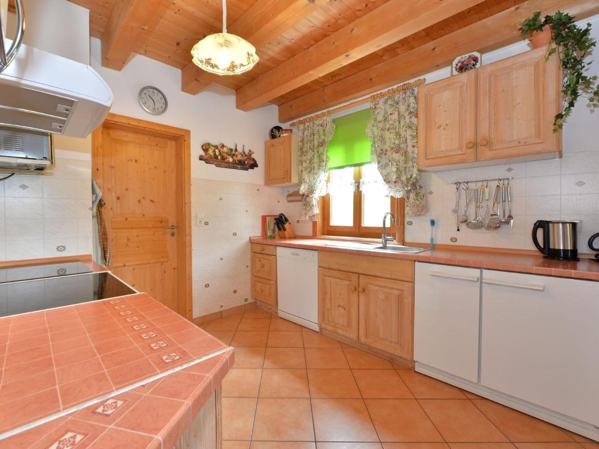 Comfort Apartment With Balcony In The Beautiful Bavarian Forest ドラクセルスリート 部屋 写真