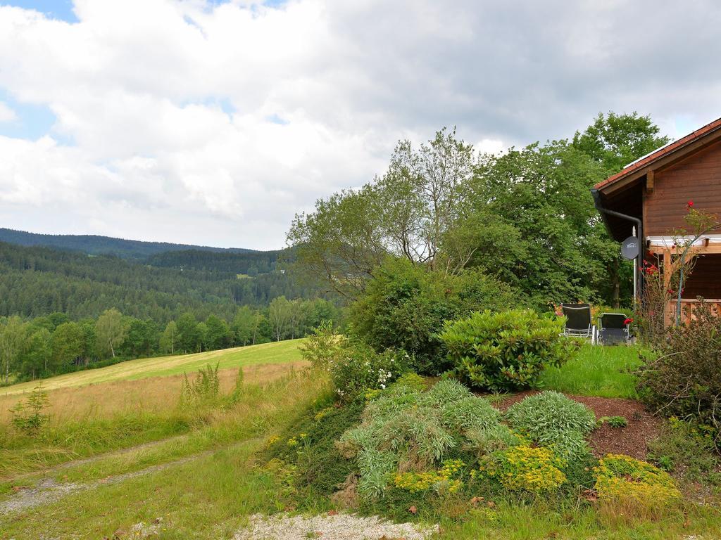 Comfort Apartment With Balcony In The Beautiful Bavarian Forest ドラクセルスリート エクステリア 写真